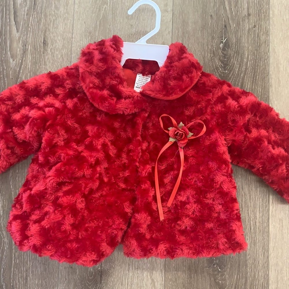 coats - Picture 2 of 3